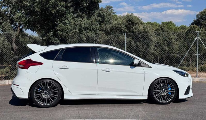 
								Ford FOCUS RS full									