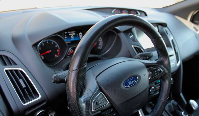 
								Ford FOCUS RS full									