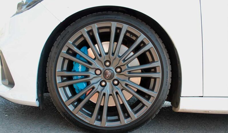 
								Ford FOCUS RS full									