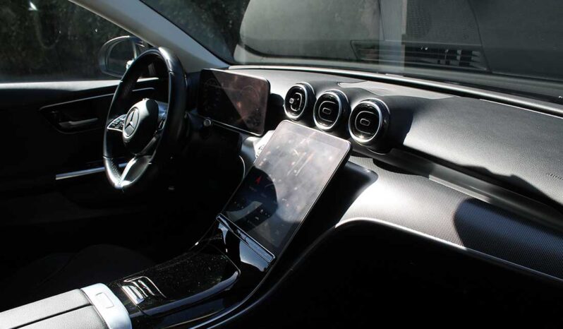 
								MERCEDES 220D clase C full									